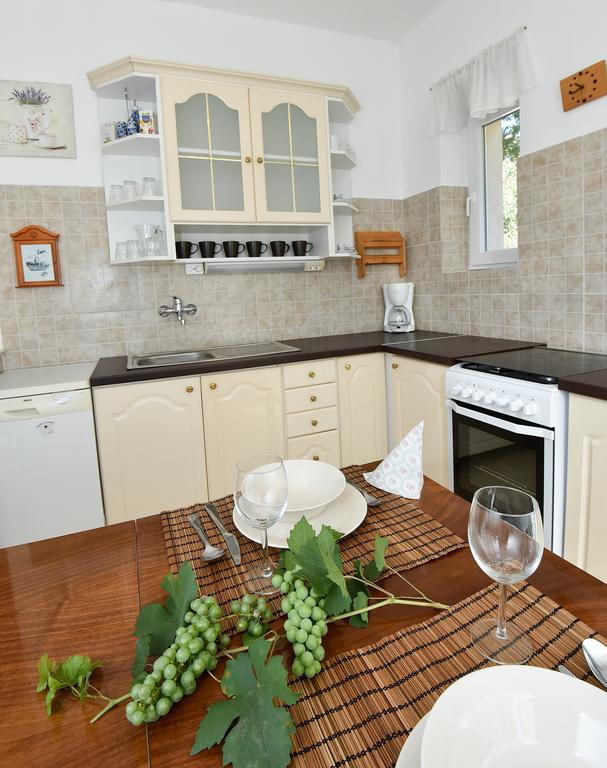 Grape&Wine Guesthouse Eger Zewnętrze zdjęcie